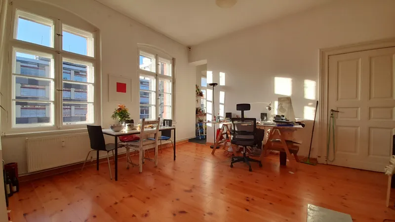1,5 Zimmer-Wohnung Untermiete Sublet 1.8. - 1.9. — photo 1